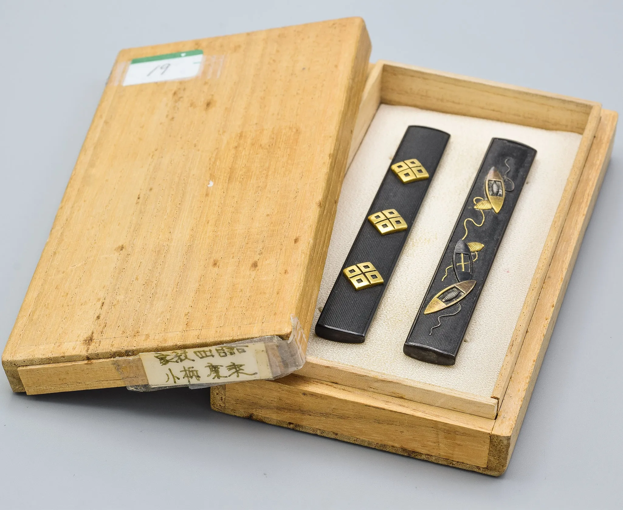 Antique Edo Period Goto-School Shakudo Nanako-Ji Kozuka Set