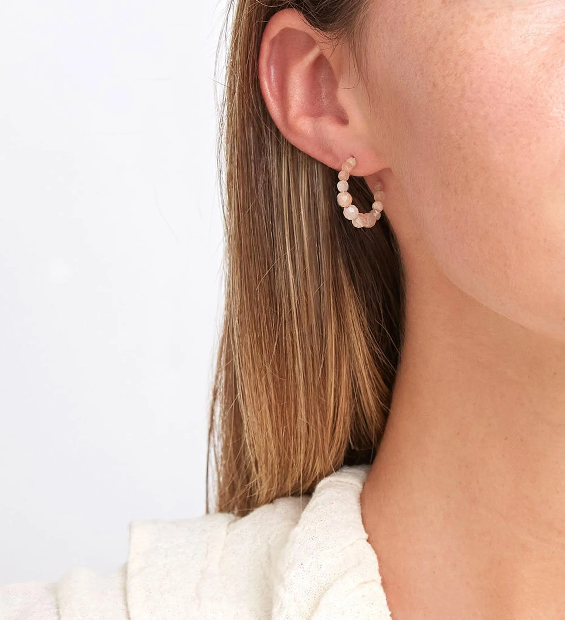 Chan Luu Graduated Stone Small Hoop Earrings in Sunstone and Silver