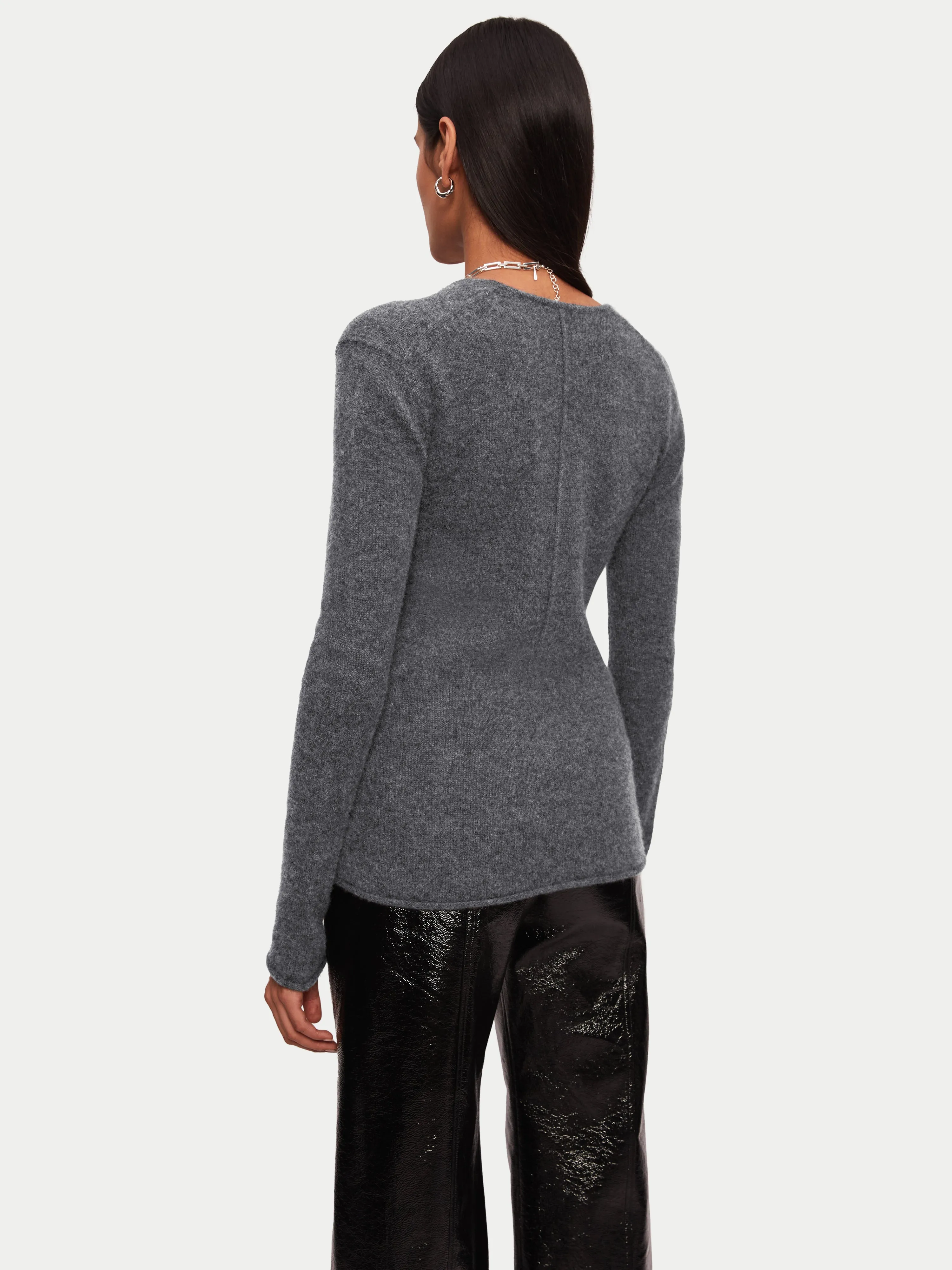 Cloud Cashmere Fine V Neck Jumper | Grey