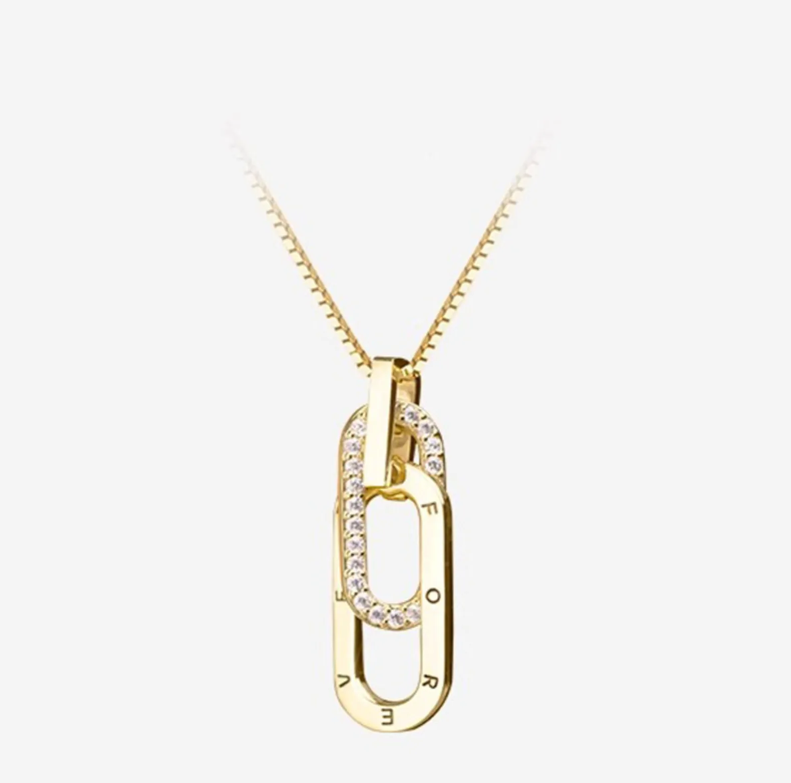 Interlinked Diamond Chain Pendant Necklace