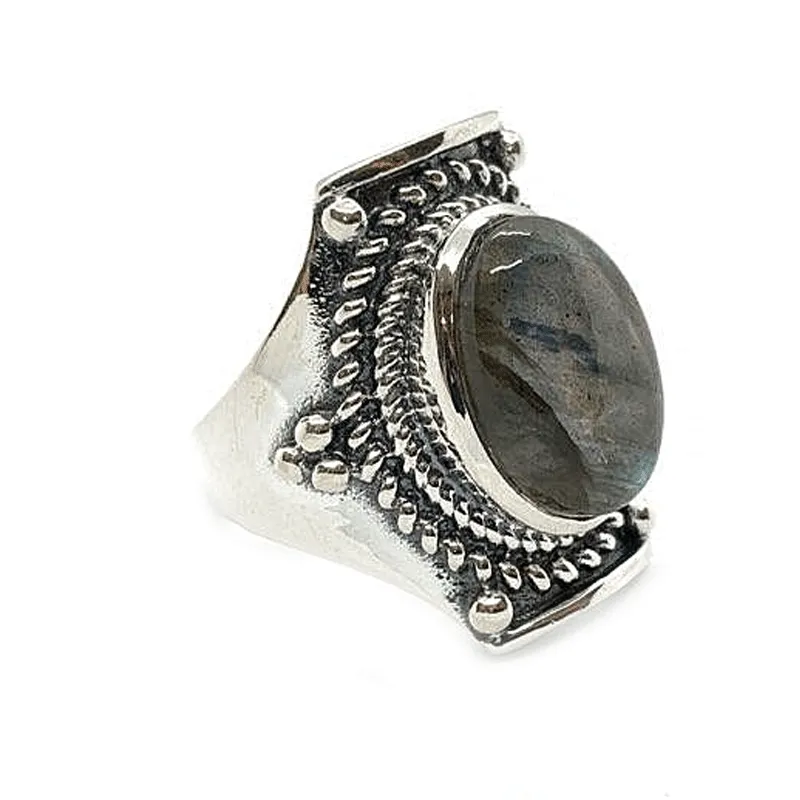 Saddle Labradorite Bohemian Ring