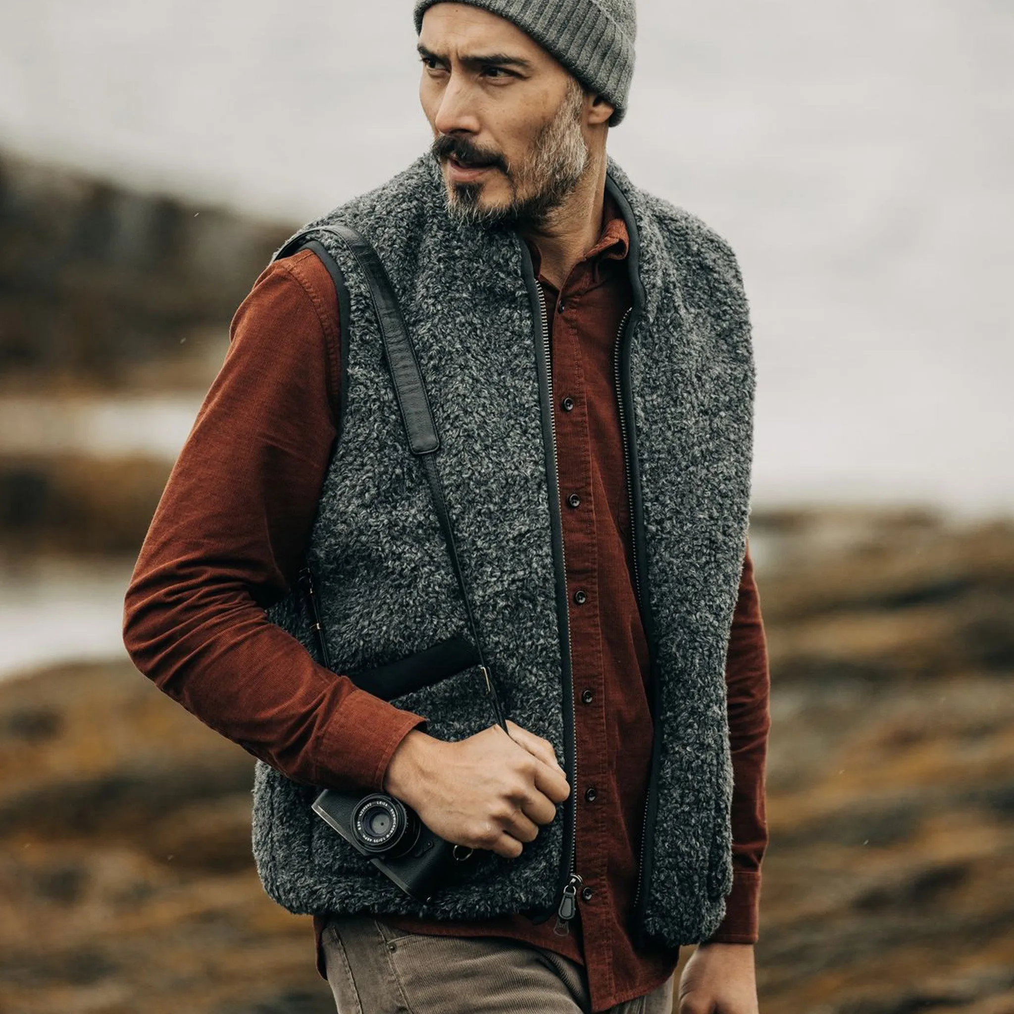 The Port Vest in Coal Marl Boucle Fleece